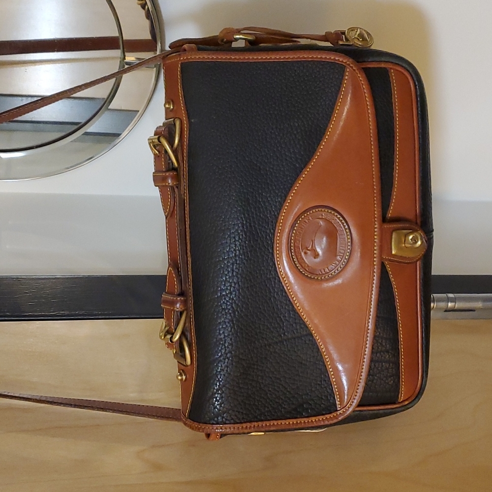 Dooney& Bourke black and brown Carrier bag
